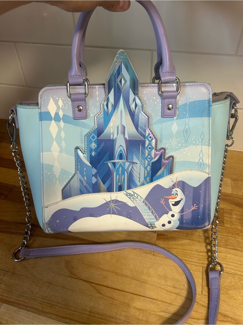 Loungefly Disney Frozen II Purse with Wallet PRINCESS CASTLE CROSS BODY BAG - Picture 2 of 9